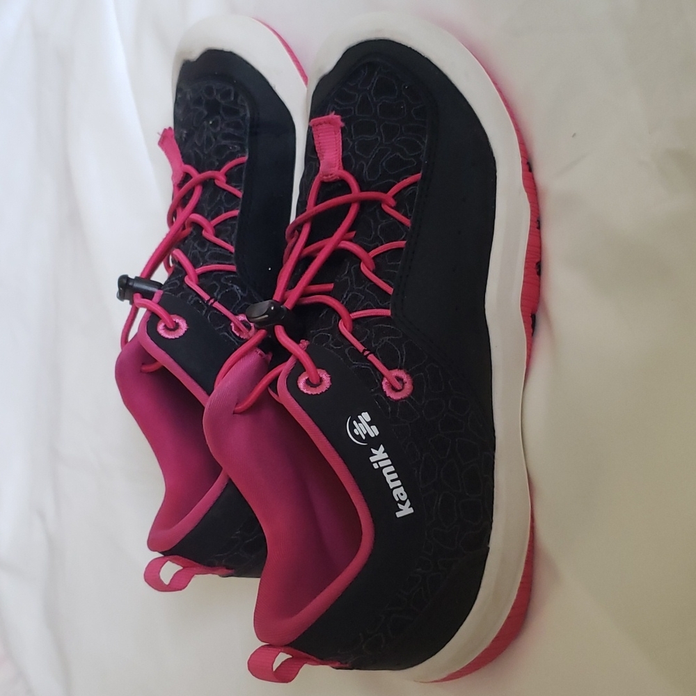 KAMIK Black Pink Fundy Girls Sneakers